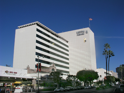 museum square version 0 400x300